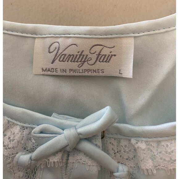 Vanity Fair Blue Long Sleeve Nightgown Lace Trim Floral Details Large - Picture 4 of 10